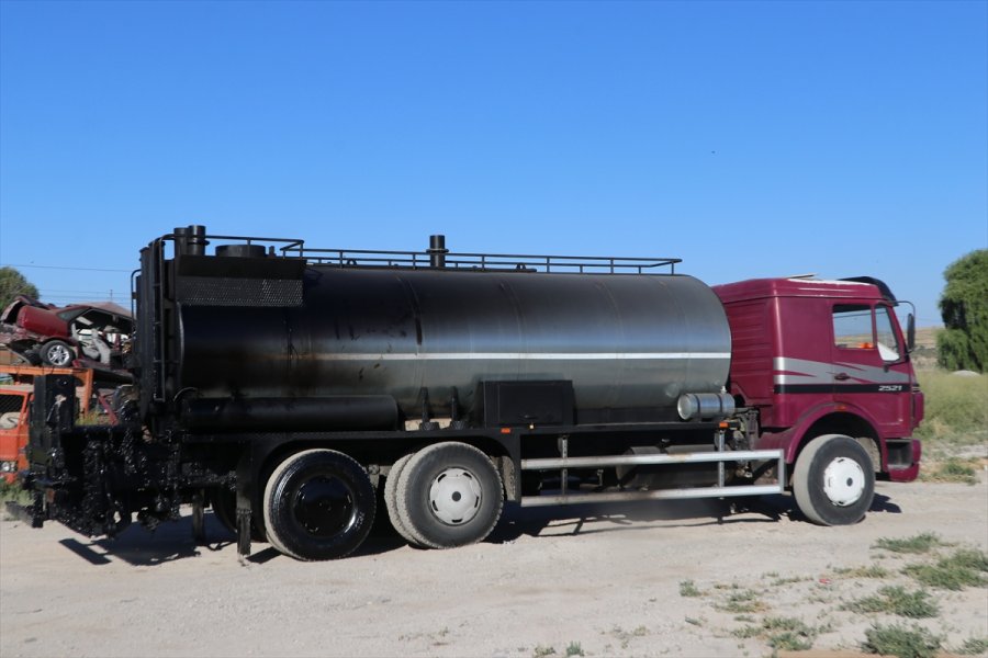 Kayseri'de Tankerde Kaynak Yapan İşçi Alev Alan Zift Nedeniyle Yaralandı