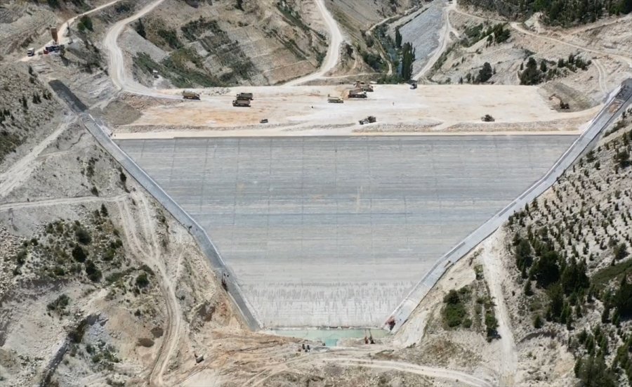 Aksıfat Barajı Tamamlandığında 89 Bin 780 Dekar Tarım Arazisini Sulayacak
