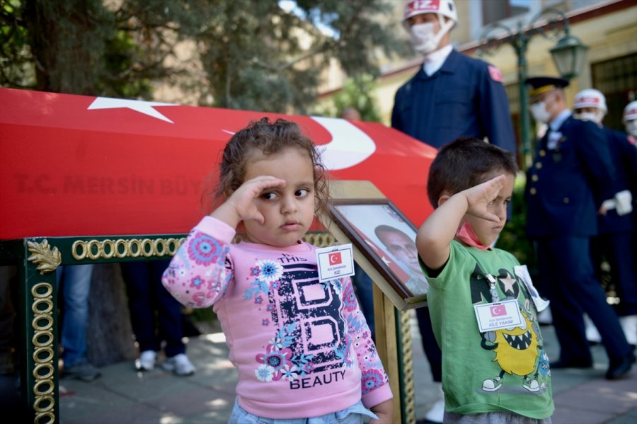 Mersin'deki Kaza Sonrası Hastanede Şehit Olan Er Cihat Şengil Son Yolculuğuna Uğurlandı