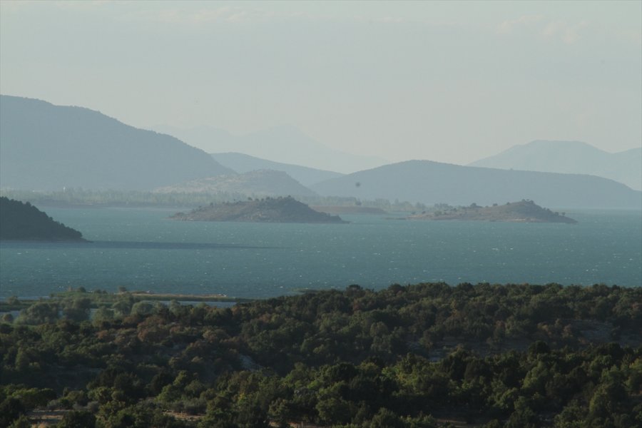 Su Seviyesi Düşen Beyşehir Gölü'nden Su Salımının Durdurulması İstendi