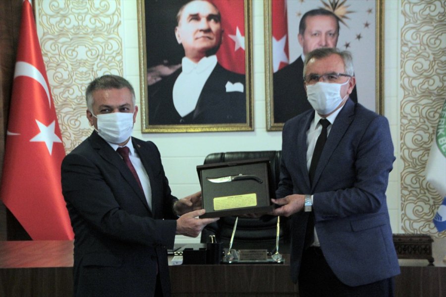 Antalya Valisi Ersin Yazıcı'dan Serik İlçesine Ziyaret