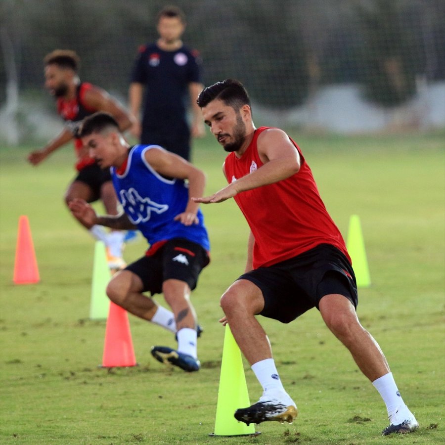 Antalyaspor, Günü Çift İdmanla Tamamladı