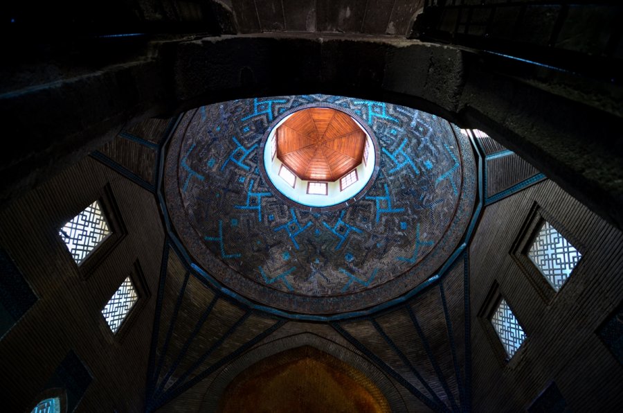 Görenleri Tarihte Yolculuğa Çıkaran Eser: İnce Minareli Medrese