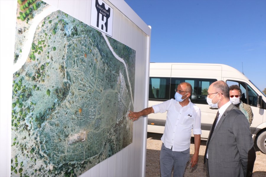 Karacahisar Kalesi Ve Çevresinde Arkeolojik Kazı Devam Ediyor
