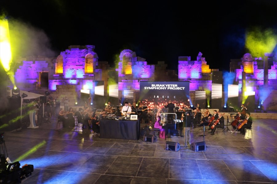 Patara Antik Kenti'nde Restorasyon Sonrası İlk Konser