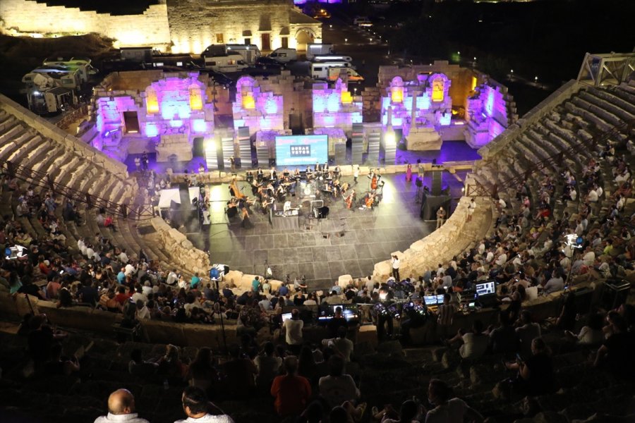 Patara Antik Kenti'nde Restorasyon Sonrası İlk Konser
