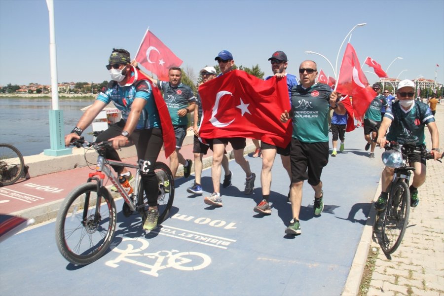 Beyşehir Gölü'nde 30 Ağustos İçin Kano Rüzgarı Esti