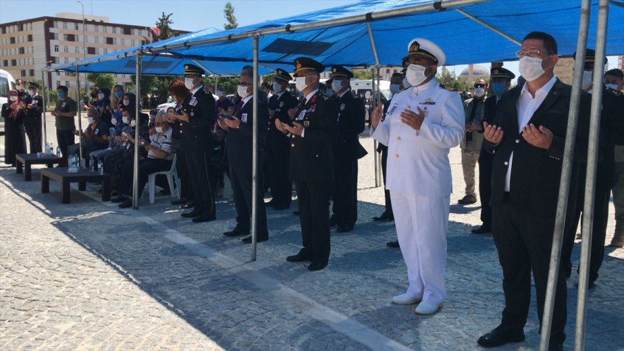 Gazi Polis Mustafa Karakaya Son Yolculuğuna Uğurlandı