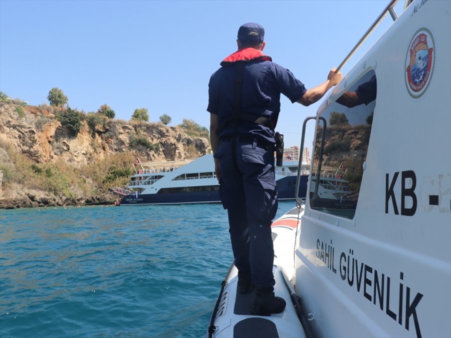 Sahil Güvenliğin Tekne Ve Plaj Denetimleri Turistlere Güven Verdi
