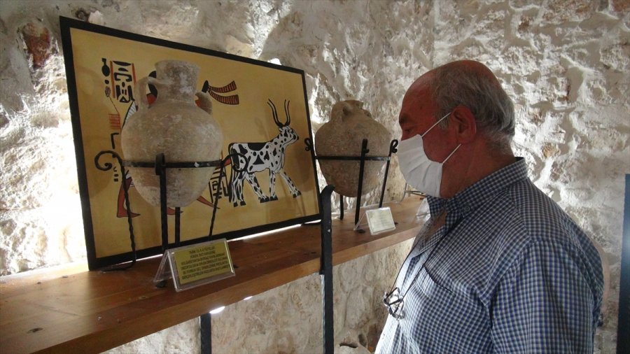 Taşucu Amphora Müzesi Ziyaretçilerini Bekliyor