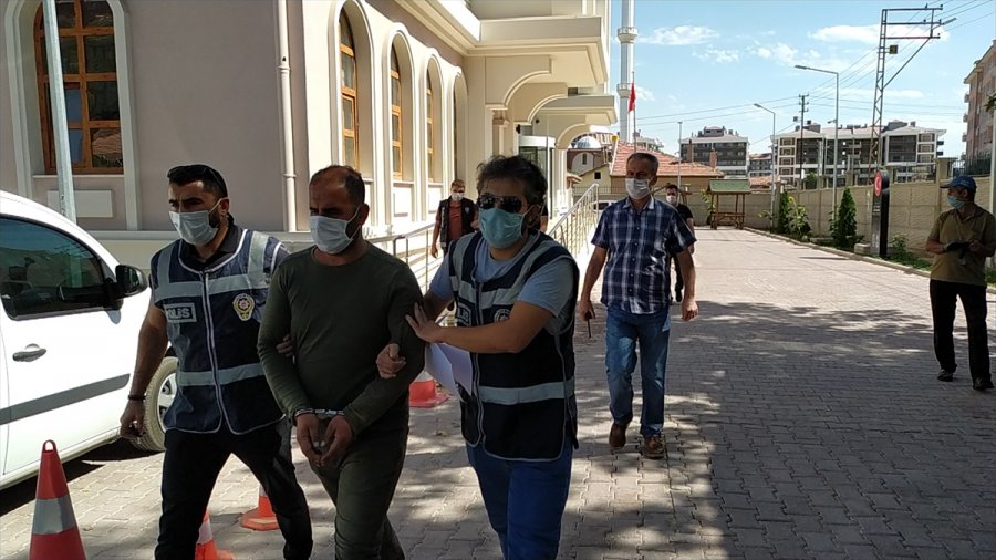 Çalıştıkları Şirkete Ait Telefon Kablolarını Çalıp Hurdacıya Satmışlar