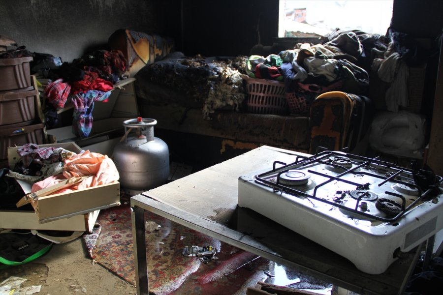 Kayseri'de Müstakil Evde Çıkan Yangında 6 Kişi Yaralandı