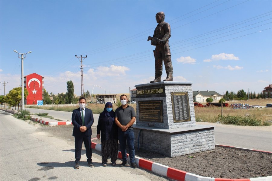 Konya'da Şehit Annesinin İsteğini Kaymakam Yerine Getirdi