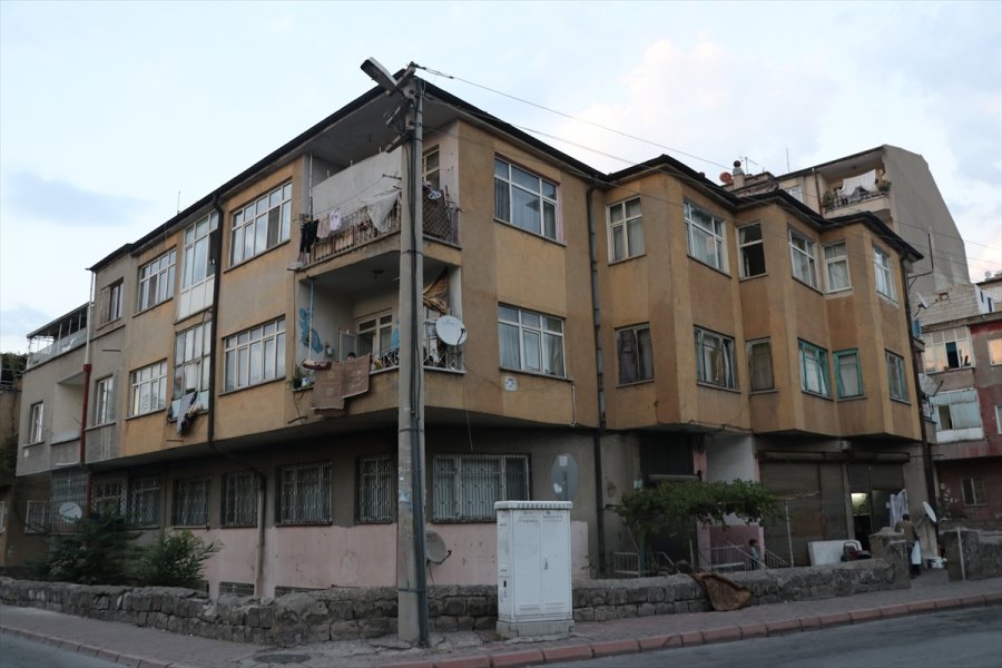 Kayseri'de Bir Kişi Evinde Ölü Bulundu