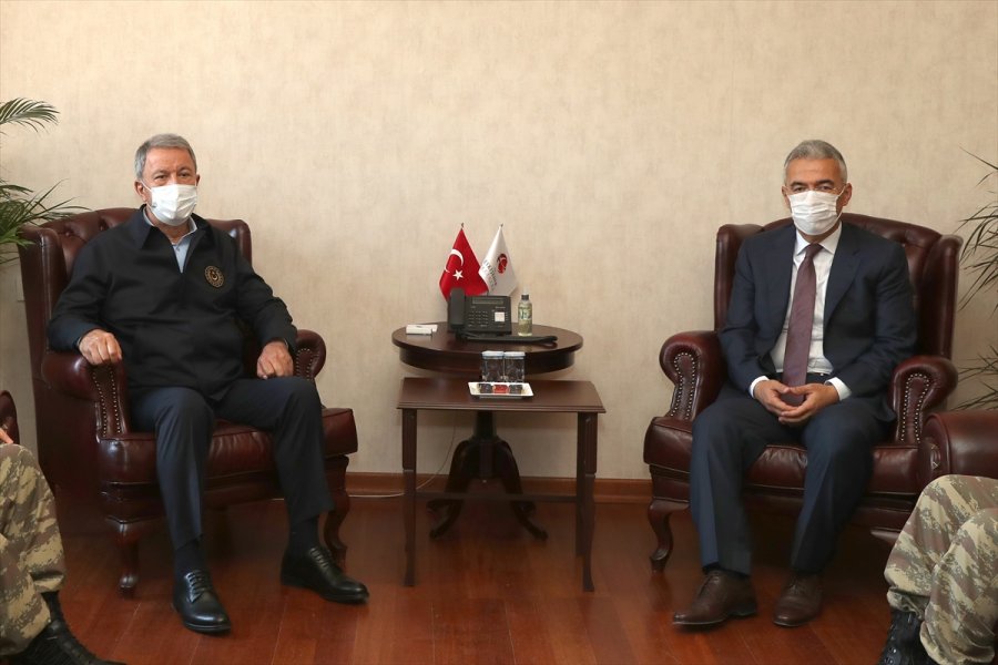 Bakan Akar Ve Tsk Komuta Kademesi Eskişehir'de