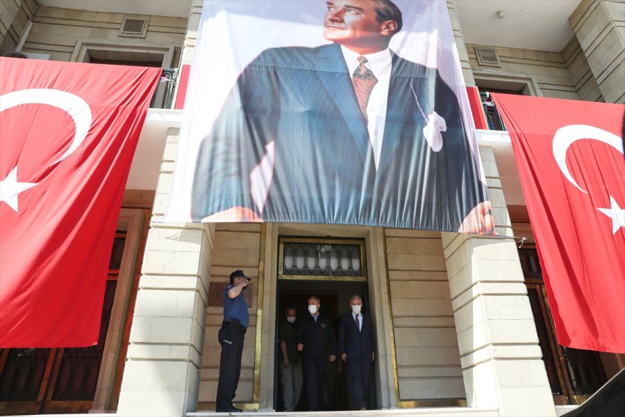 Bakan Akar Ve Tsk Komuta Kademesi Eskişehir'de