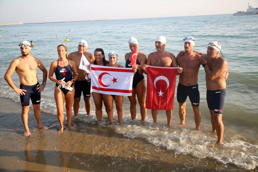 Hacettepeli Yüzücüler Kktc'den Mersin'e Barış İçin Kulaç Attı