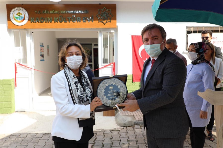 Kültür Ve Turizm Bakan Yardımcısı Yavuz, Kadın Kültürevinin Açılış Törenine Katıldı: