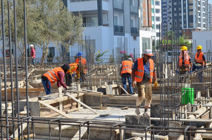 Mersin'de Enis-necip Tüyeni Çocuk Gündüz Bakım Evi'nin Temeli Atıldı