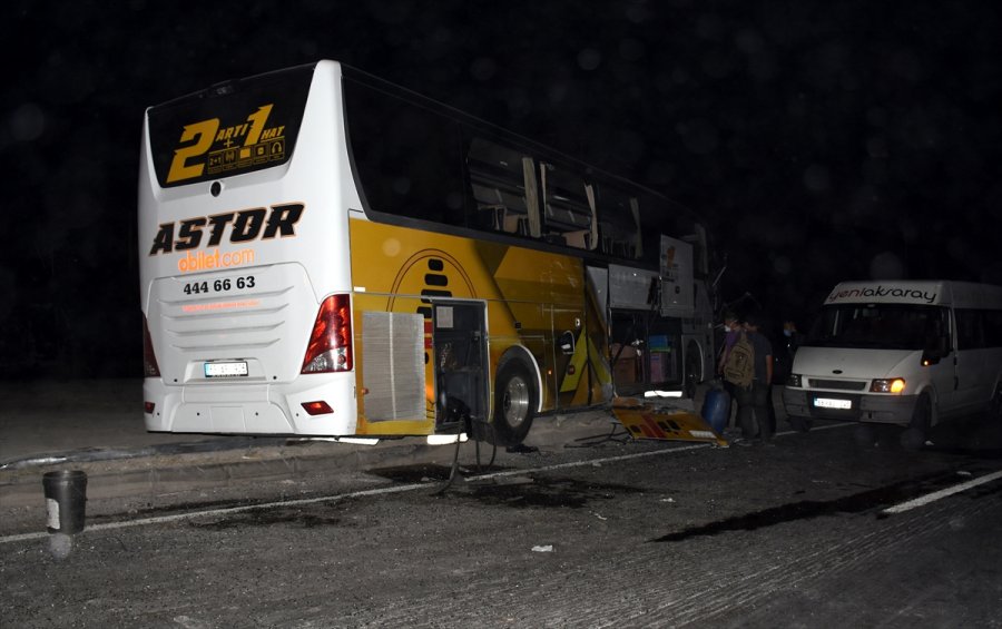 Aksaray'da Yolcu Otobüsü İle Kamyon Çarpıştı: 4 Yaralı