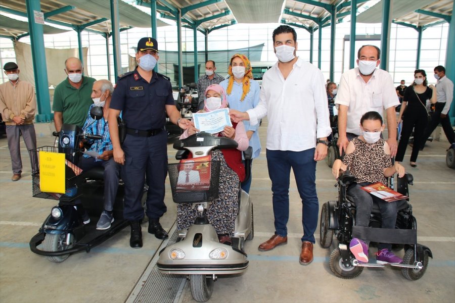 Akşehir Belediyesi Engelli Vatandaşları Sevindirdi