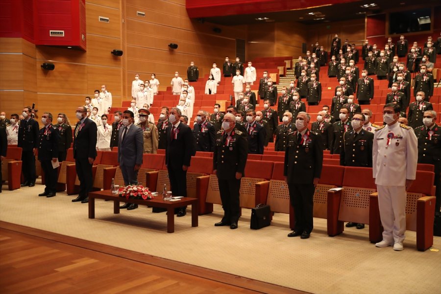 Cumhurbaşkanı Erdoğan, Mezuniyet Töreninde Kurmay Subaylara Hitap Etti: