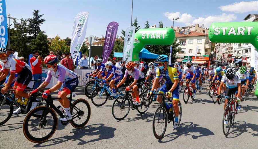 Erciyes Uluslararası Yol Ve Dağ Bisikleti Yarışları Başladı