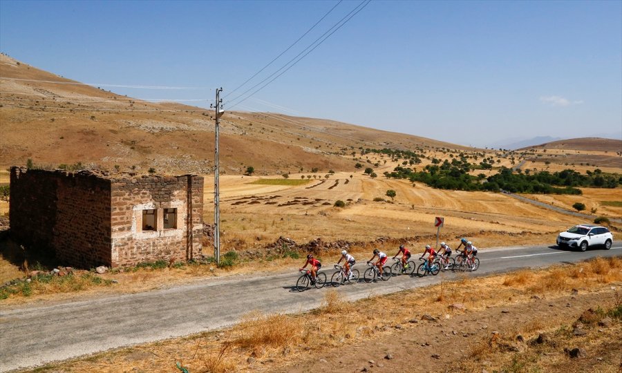 Erciyes Uluslararası Yol Ve Dağ Bisikleti Yarışları Başladı