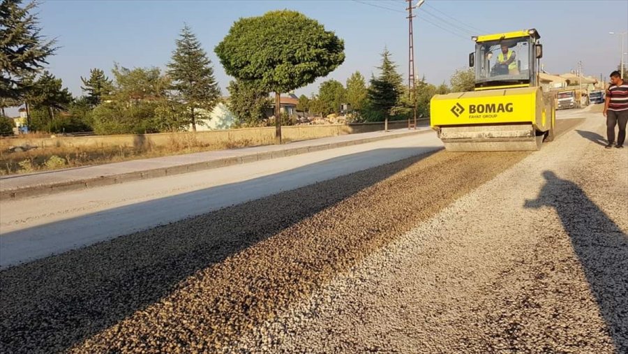 Ilgın Belediyesi Yol Çalışmalarına Aralıksız Devam Ediyor
