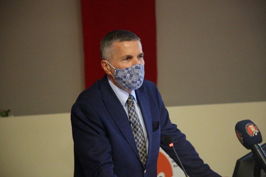 Mersin Üniversitesine 