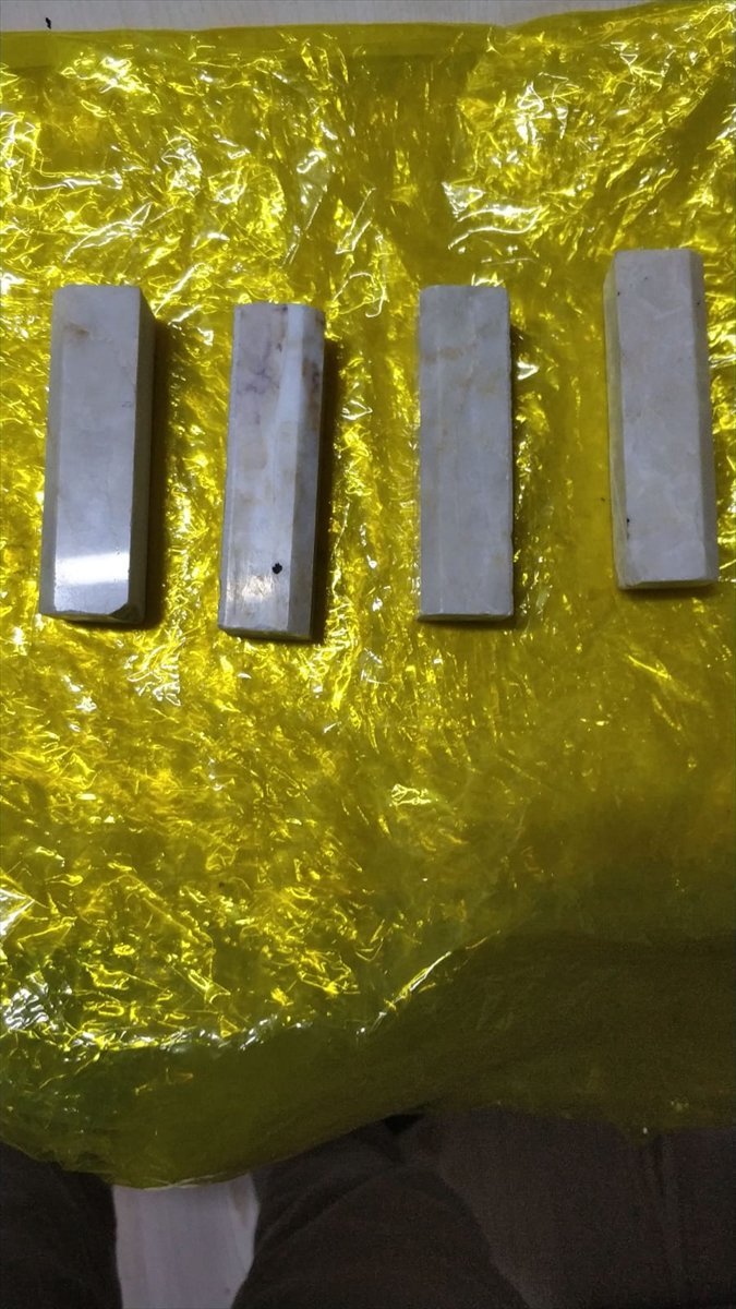 Mersin'de Mermeri Altın Görünümü Vererek Satan Dolandırıcılık Şüphelilerine Gözaltı