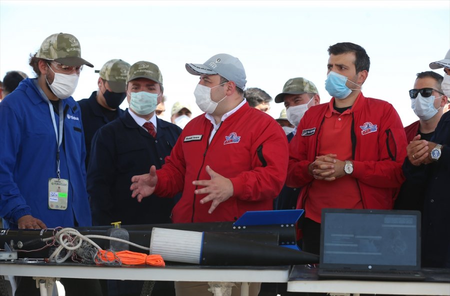 Sanayi Ve Teknoloji Bakanı Varank, Teknofest Roket Yarışlarını İzledi
