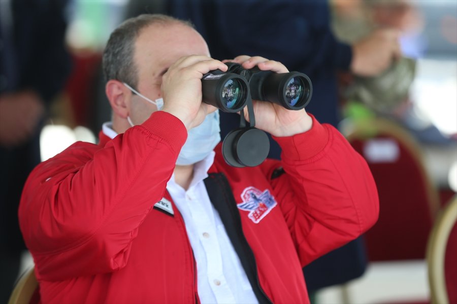Sanayi Ve Teknoloji Bakanı Varank, Teknofest Roket Yarışlarını İzledi