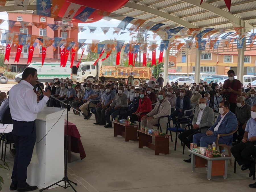 Ak Parti Hüyük İlçe Başkanı Karaaslan, Güven Tazeledi