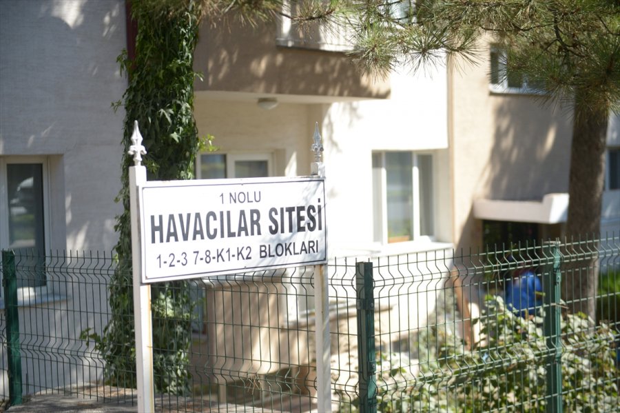 Eskişehir'de Bir Site Karantinaya Alındı