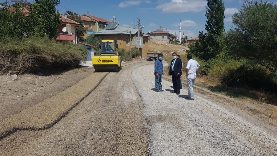 Ilgın'da Yol Çalışmaları Aralıksız Devam Ediyor