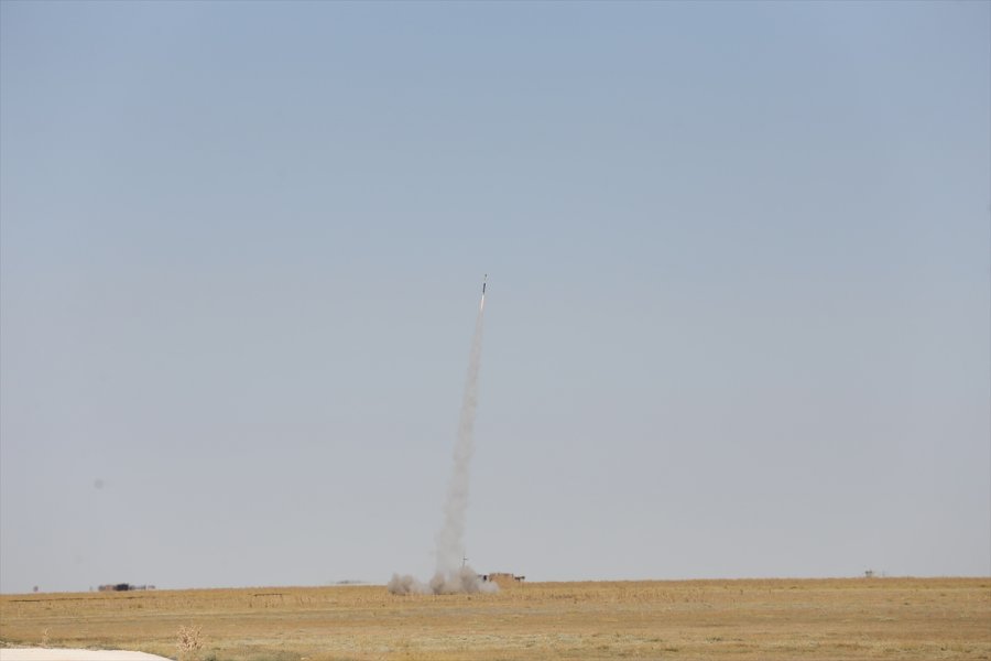 Savunma Sanayii Başkanı Demir, Roket Yarışlarında Yüksek İrtifa Atışlarını İzledi