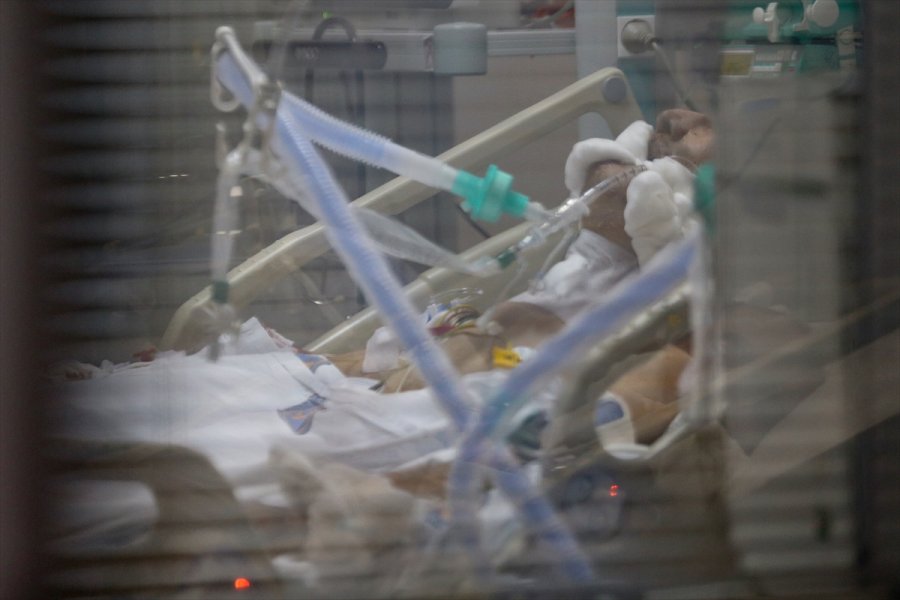 Fedakar Sağlık Çalışanları 