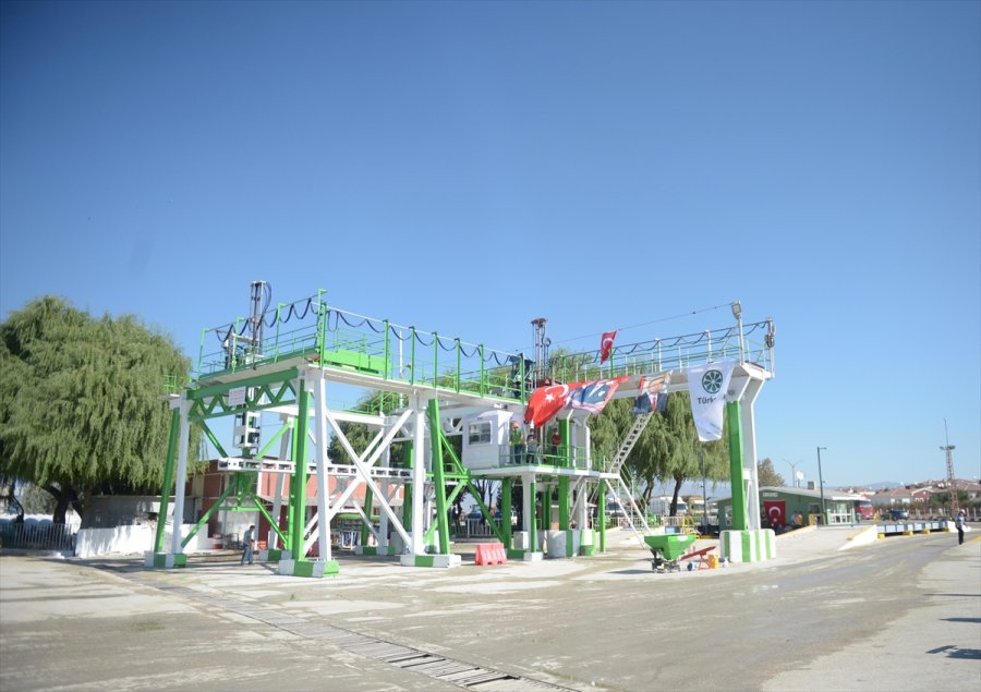 Kazım Taşkent Eskişehir Şeker Fabrikası'nda Pancar Alım Kampanyası Başladı