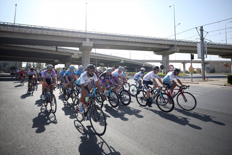 Yabancı Bisikletçiler Erciyes Dağı'na Hayran Kaldı