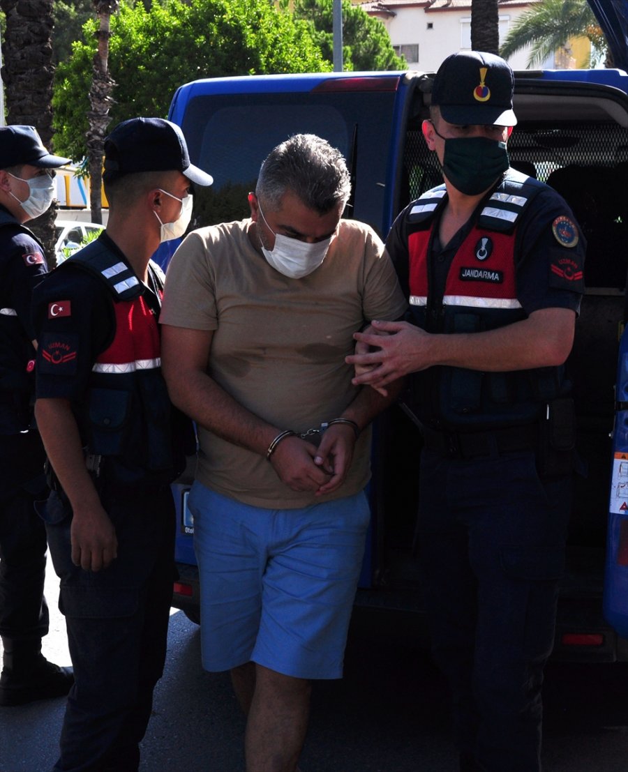 Antalya'da Atm'lere Kart Kopyalama Aparatı Yerleştiren 4 Şüpheli Yakalandı