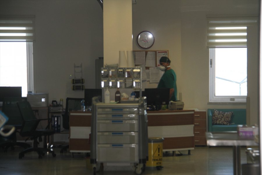 Beyşehir Devlet Hastanesinde 3. Basamak Erişkin Yoğun Bakım Ünitesi Açıldı