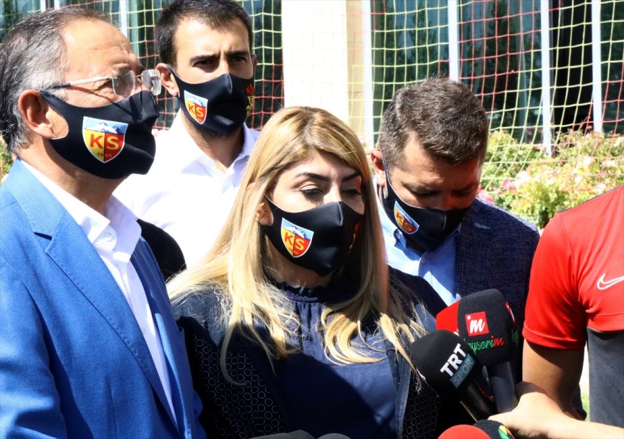 Kayserispor Kulübü Başkanı Berna Gözbaşı'dan Forvet Transferi Müjdesi: