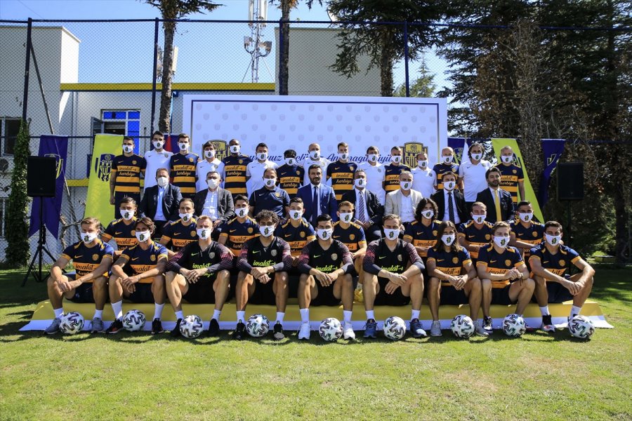 Mke Ankaragücü'nde Yeni Transferler Tanıtıldı