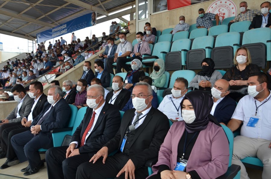 Karaman'da Ak Parti Merkez İlçe Kongresi Yapıldı