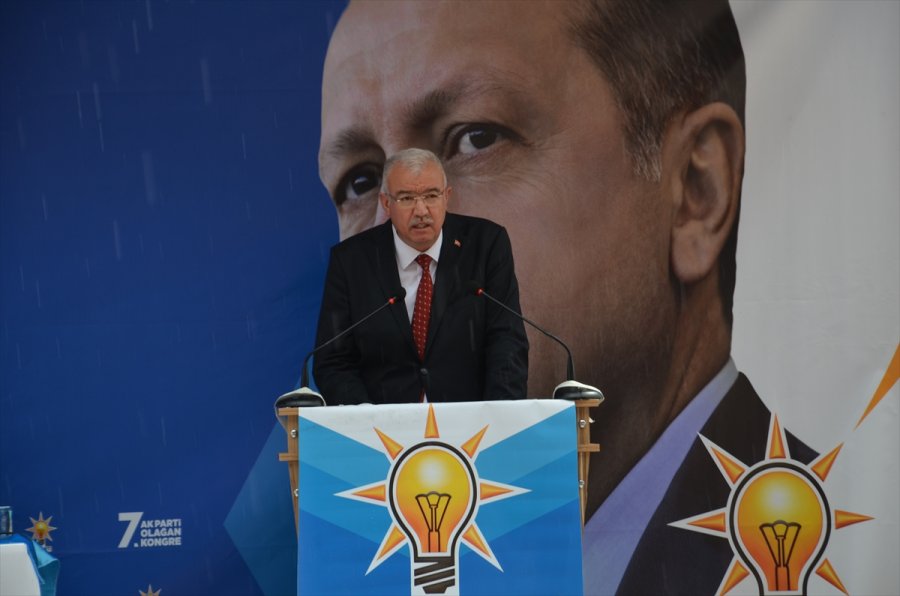 Karaman'da Ak Parti Merkez İlçe Kongresi Yapıldı