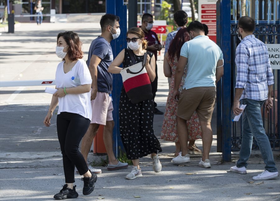 Kpss Sabah Oturumu Başladı