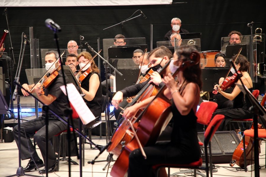 Mersin Devlet Opera Ve Balesi Sanatseverlerle 