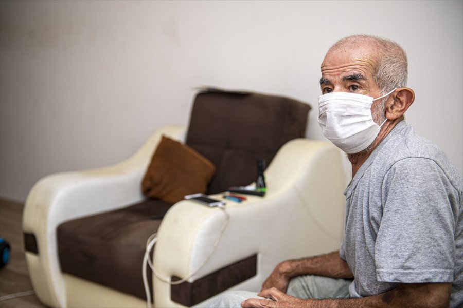 Mersin'de Yalnız Yaşayan Yaşlı Adama Belediyeden Yardım Eli