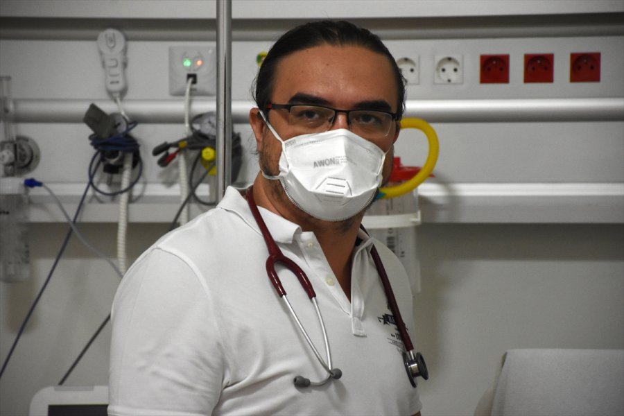 Doktorlar Kovid-19'la Savaşı Anlatıyor - 